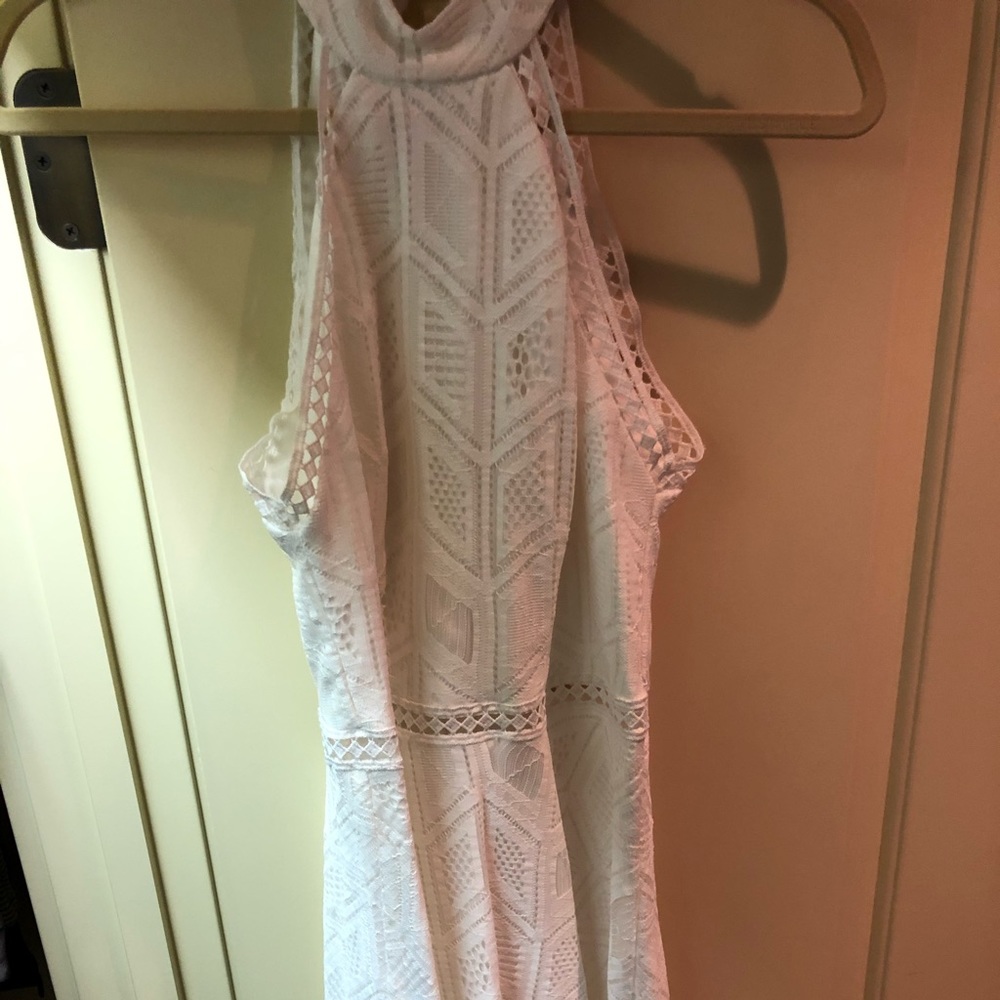 city studio white dress